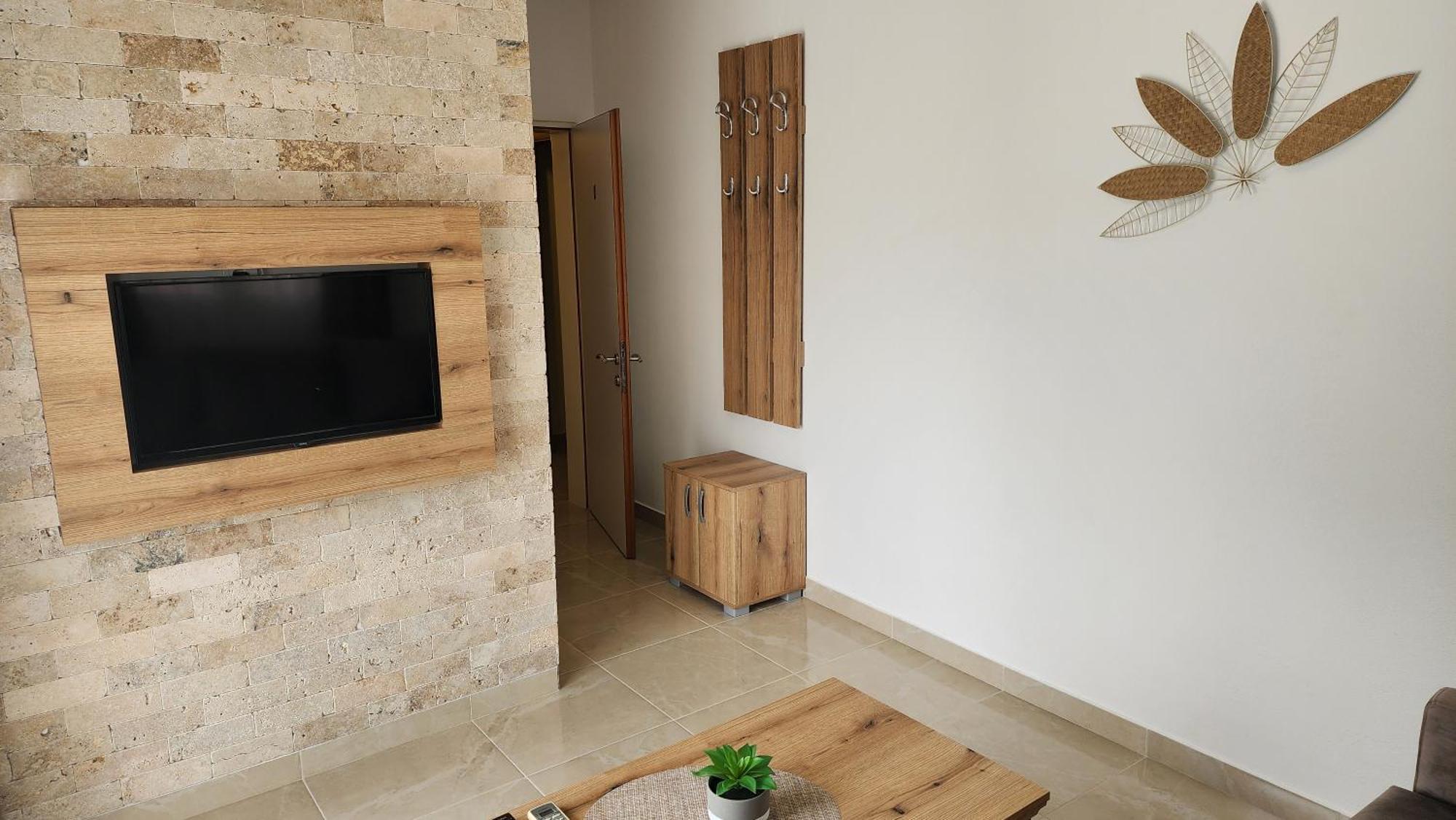 "House Muenster" Bed&Breakfast - Ulcinj Donji Stoj Room photo